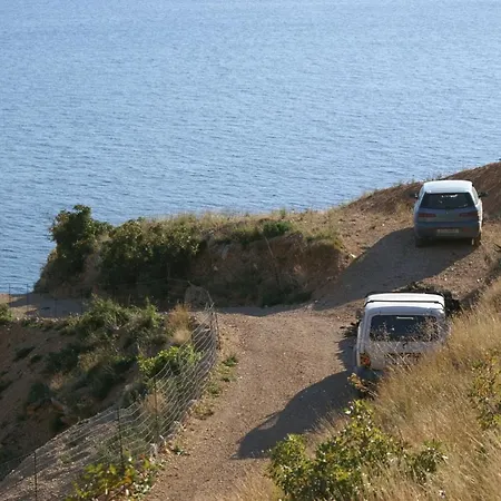 Appartement Isolated With A Parking Space Cove Vela Farska, Brac - 2897 *