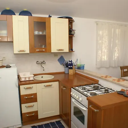 Appartement Isolated With A Parking Space Cove Vela Farska, Brac - 2897
